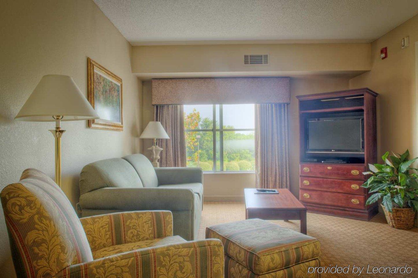 Homewood Suites By Hilton Charlotte Airport Bilik gambar